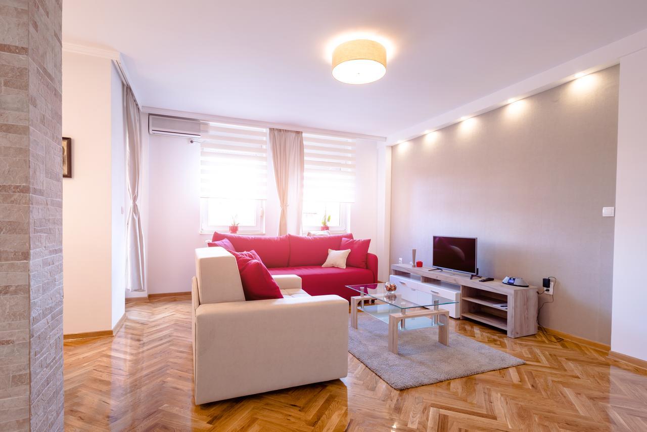 Apartman Arte Нови-Сад Экстерьер фото